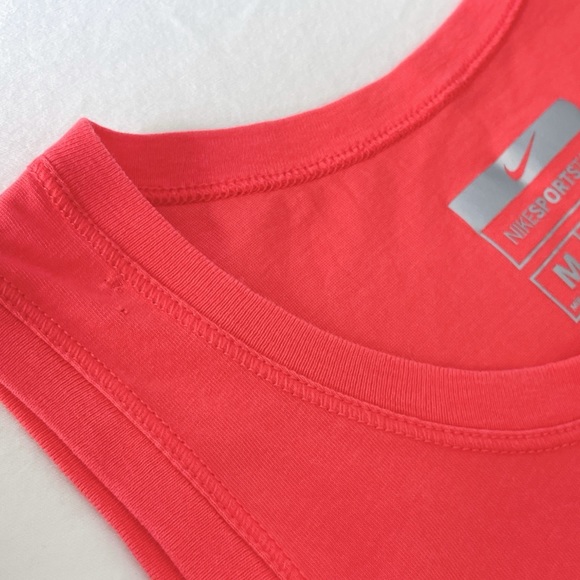 Women’s Nike Fit Dry Sports Tank - Picture 5 of 5